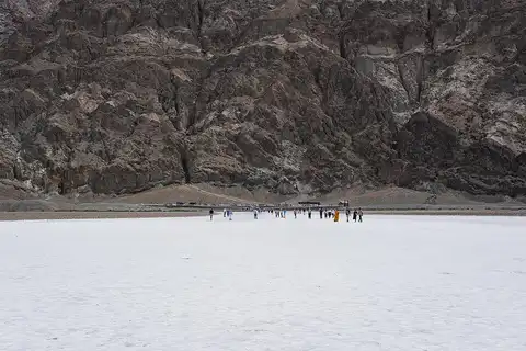 死亡谷曼利湖