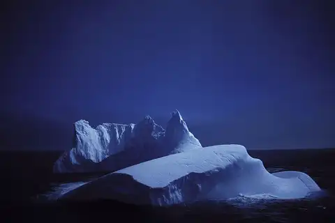 海浪生物荧光